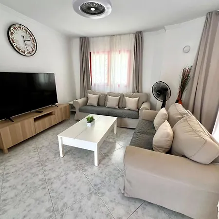 Quiet Corner By The Апартаменты Моган